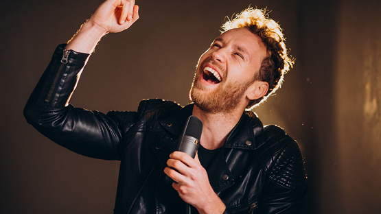 Cursos conversacionales de inglés en Bogotá para empresarios y comunicación profesional